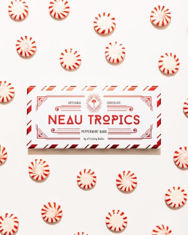 Neau Tropics Seafaring Pretzel Chocolate for sale